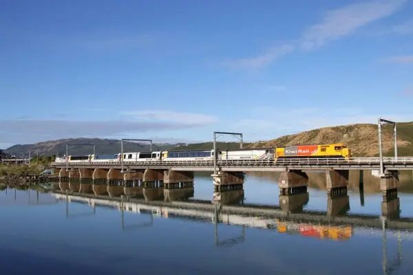 Thumbnail image for article titled 'New Zealand's scenic trains are returning'